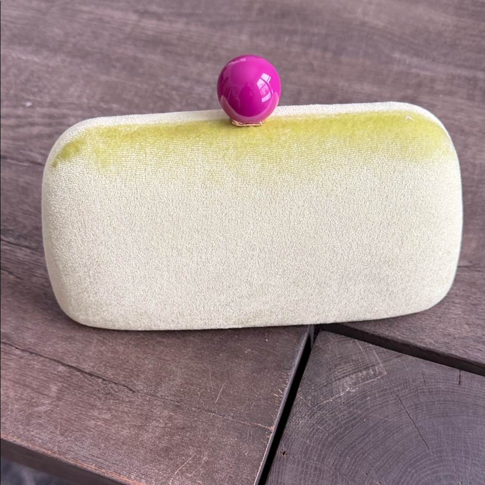 Shiraleah Chicago Lime Green Clutch with Pink Accent closure - Picture 3 of 9